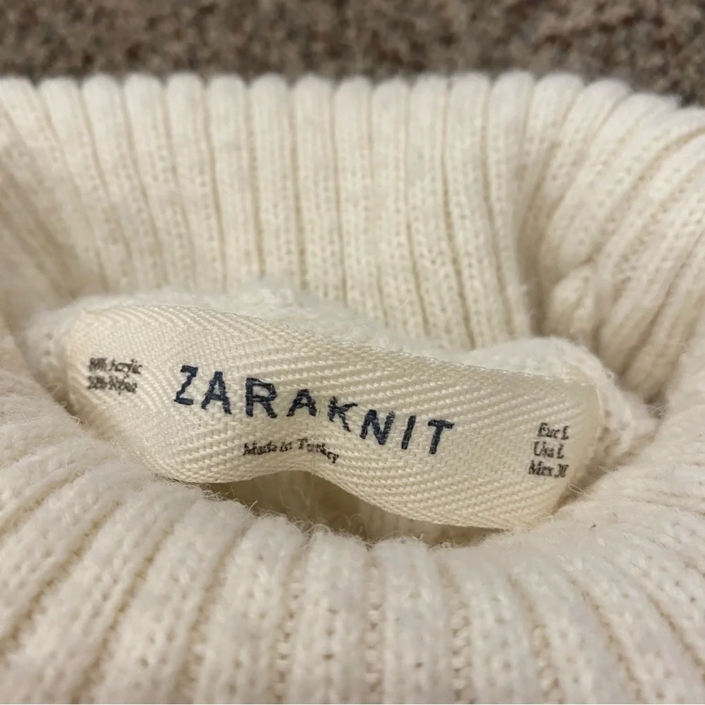 Zara Knits | Turtleneck | Cable Knit | Sweater | Size L - Picture 2 of 5